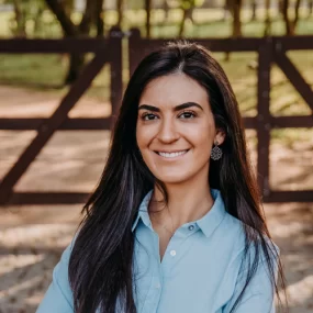 Dra. Lívia Chagas de Lima